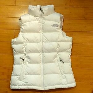 North face puffer vest 700